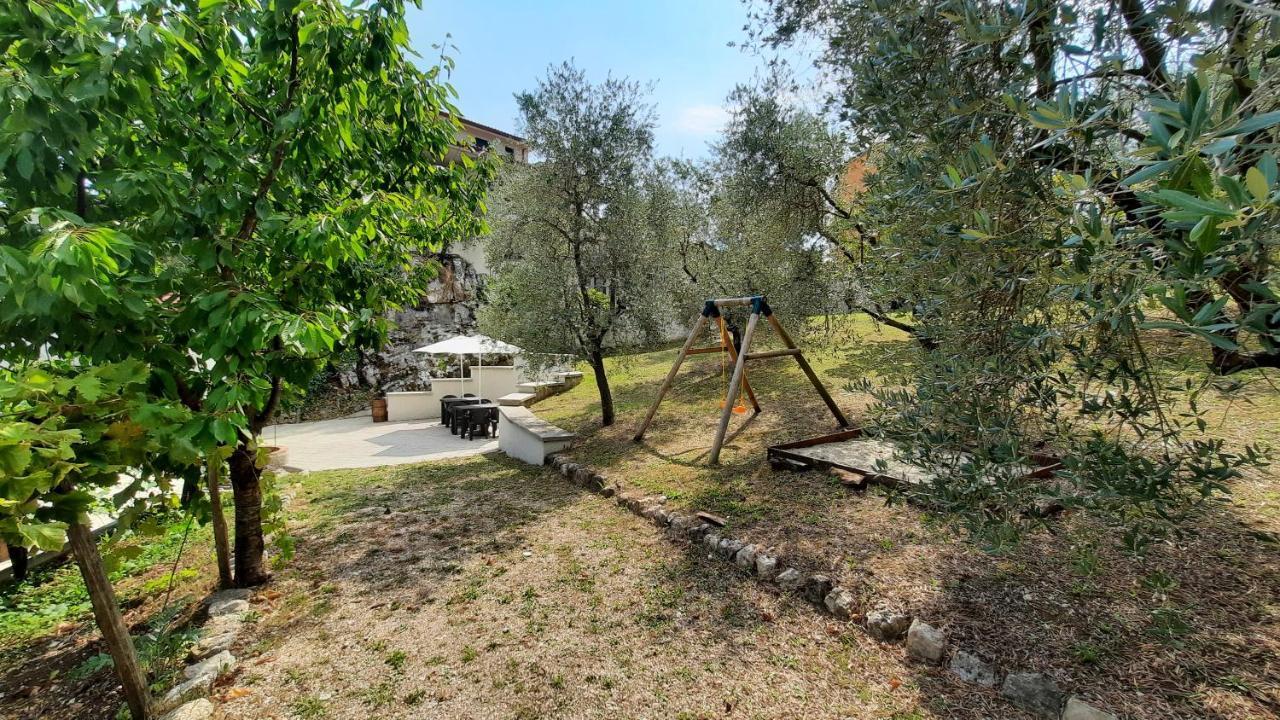 Casa Elisabetta Shortlets Apartment Caposele Exterior photo